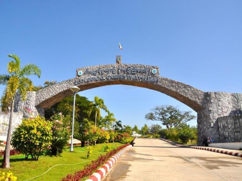 Star World Hotel Naypyidaw Ngoại thất bức ảnh