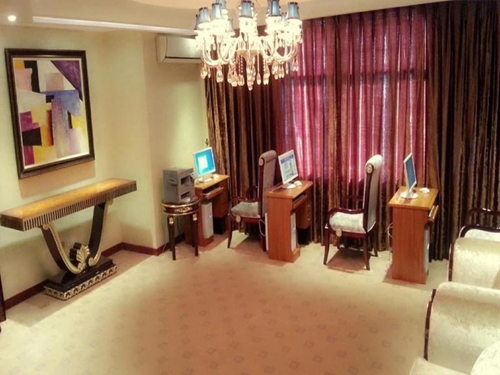Star World Hotel Naypyidaw Ngoại thất bức ảnh